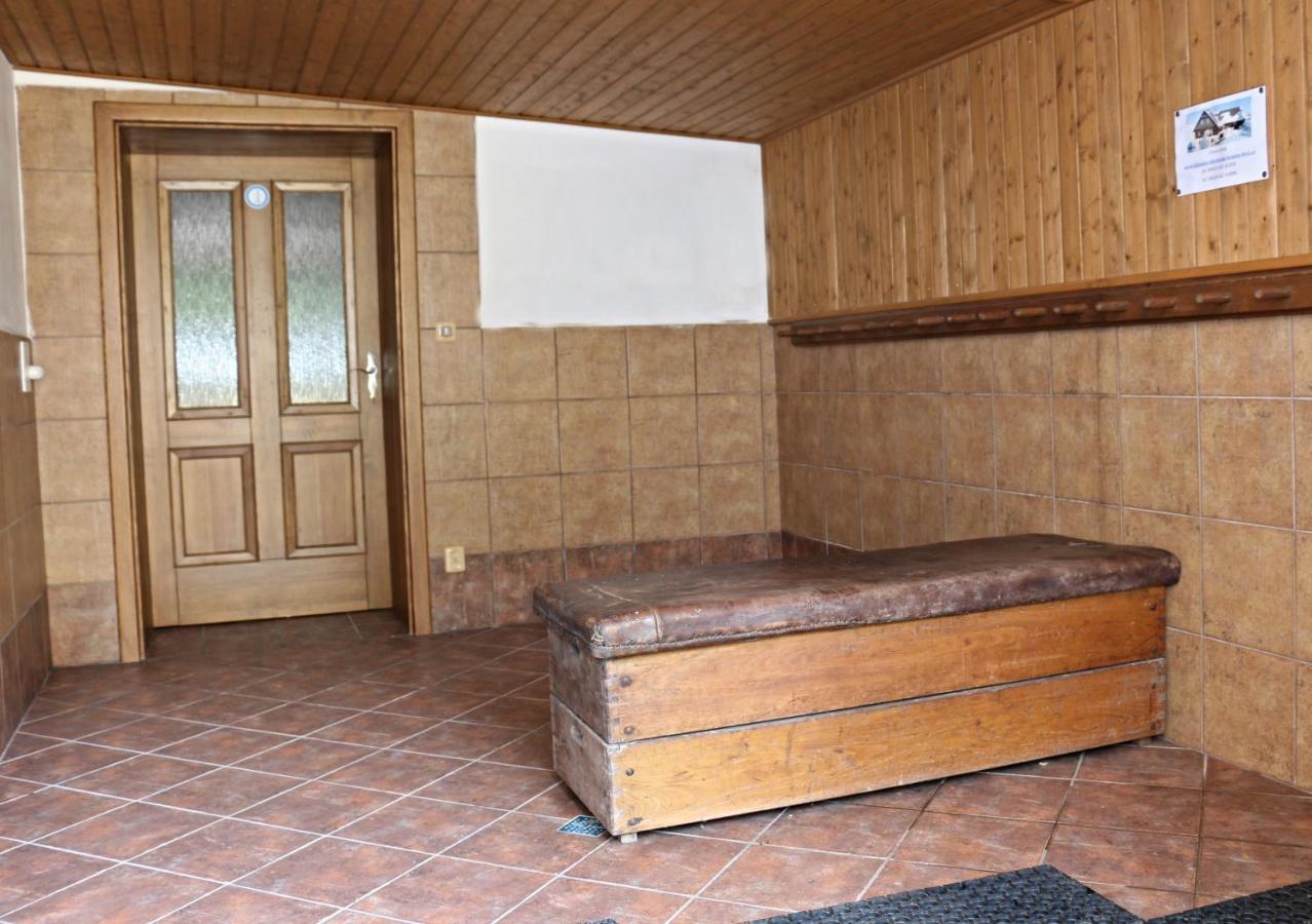Chaloupka Slamenka Villa Loučná pod Klínovcem Eksteriør billede